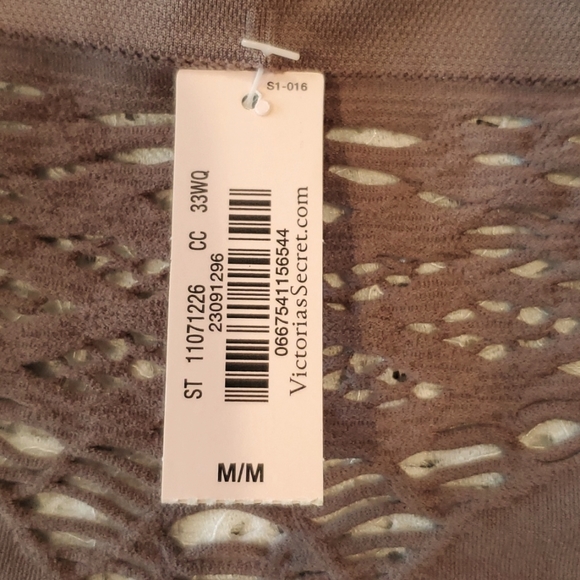 Victoria secret hiphugger underwear - Picture 6 of 9